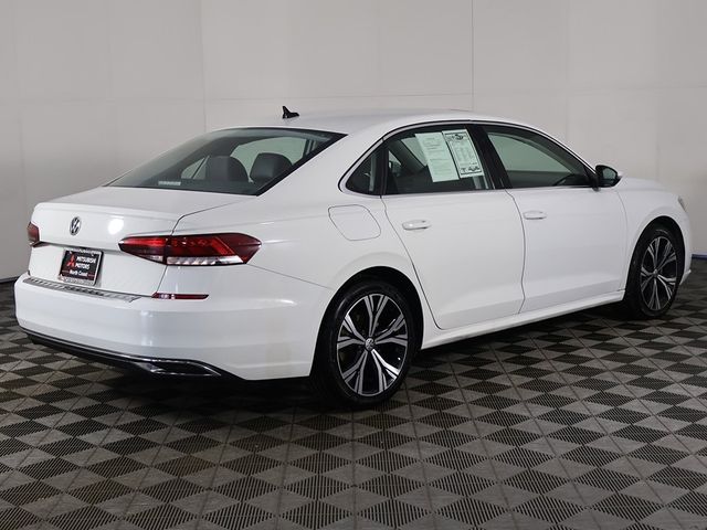 2021 Volkswagen Passat 2.0T SE