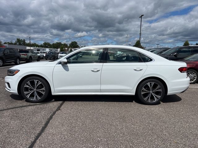 2021 Volkswagen Passat 2.0T SE