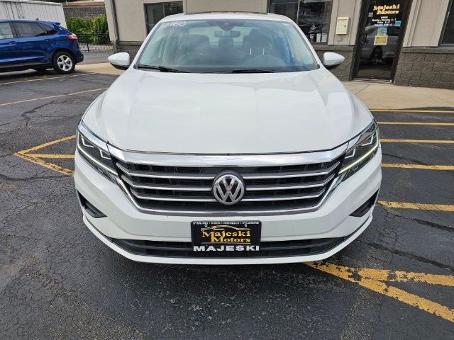 2021 Volkswagen Passat 2.0T SE