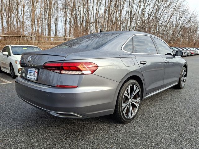 2021 Volkswagen Passat 2.0T SE