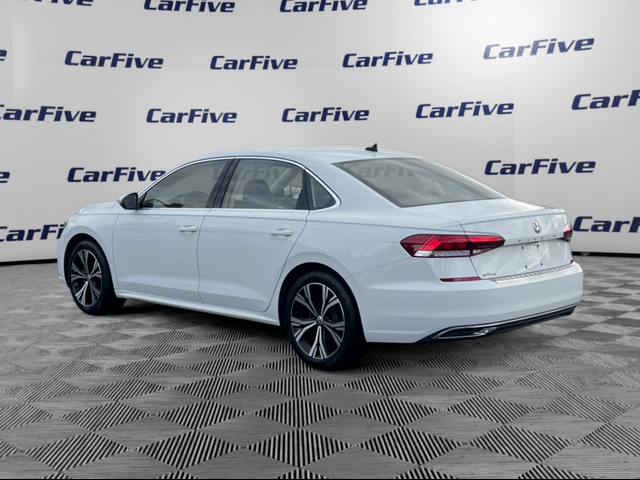 2021 Volkswagen Passat 2.0T SE