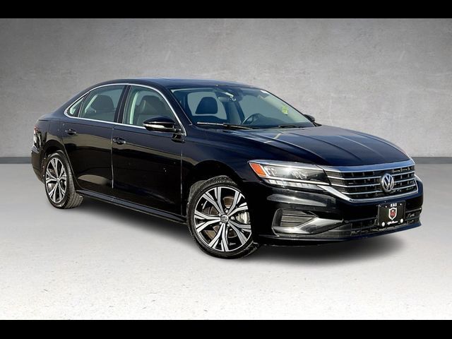 2021 Volkswagen Passat 2.0T SE