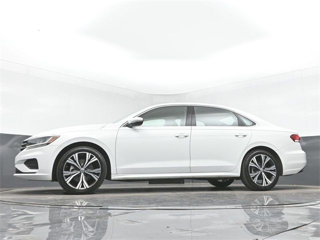 2021 Volkswagen Passat 2.0T SE