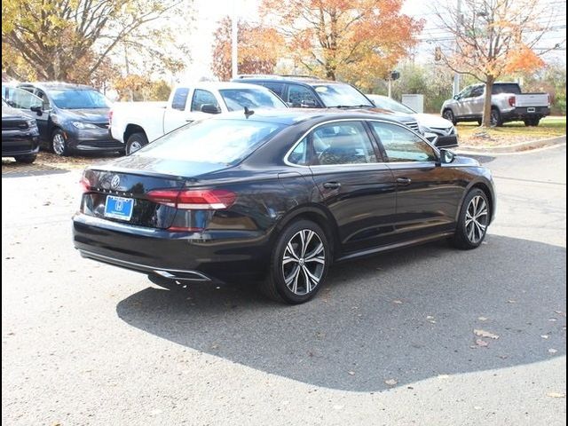 2021 Volkswagen Passat 2.0T SE