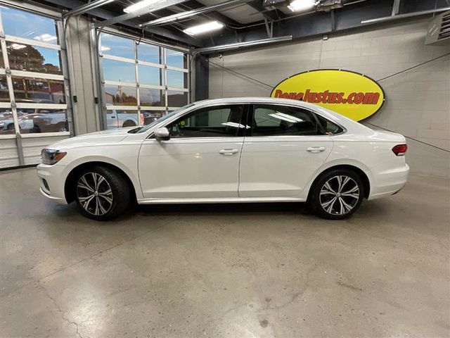 2021 Volkswagen Passat 2.0T SE