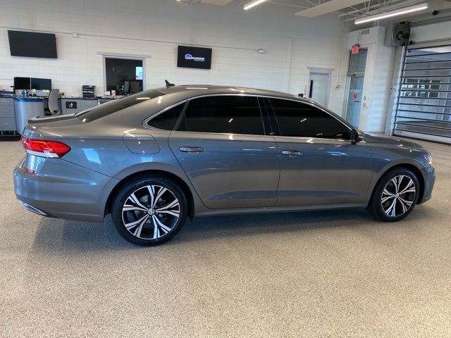 2021 Volkswagen Passat 2.0T SE