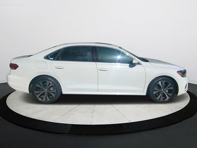 2021 Volkswagen Passat 2.0T SE