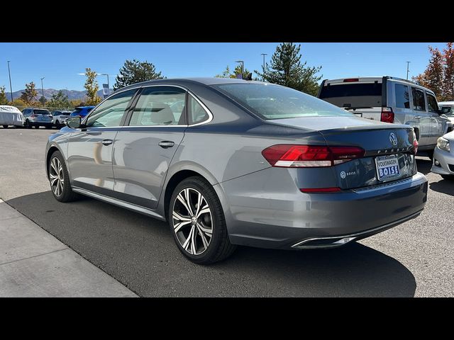 2021 Volkswagen Passat 2.0T SE