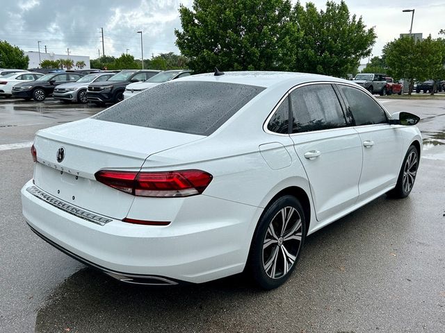 2021 Volkswagen Passat 2.0T SE