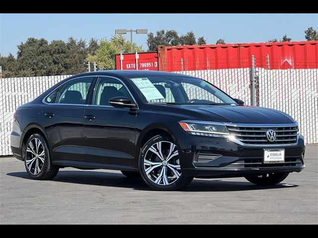 2021 Volkswagen Passat 2.0T SE