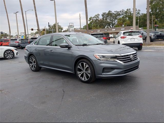 2021 Volkswagen Passat 2.0T SE