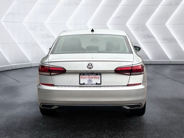 2021 Volkswagen Passat 2.0T SE