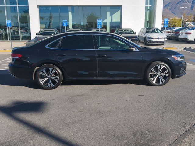 2021 Volkswagen Passat 2.0T SE