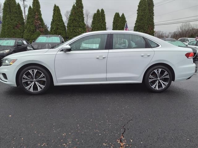 2021 Volkswagen Passat 2.0T SE