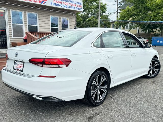 2021 Volkswagen Passat 2.0T SE