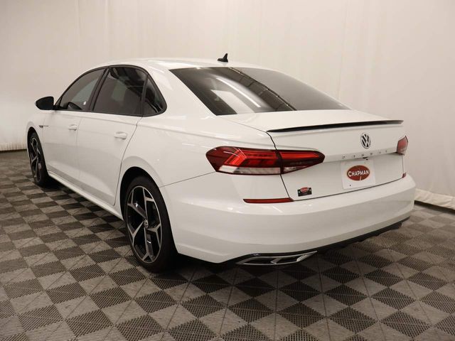 2021 Volkswagen Passat 2.0T R-Line