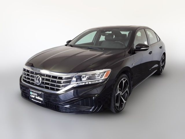 2021 Volkswagen Passat 2.0T R-Line