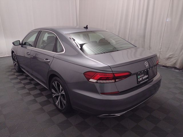 2021 Volkswagen Passat 2.0T SE