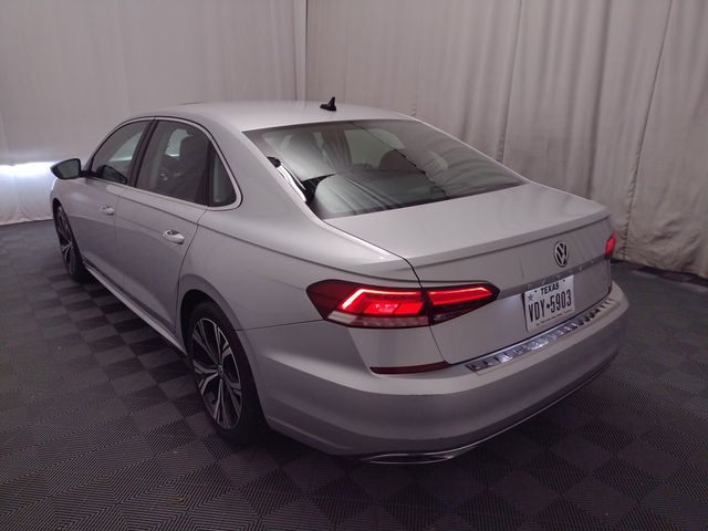 2021 Volkswagen Passat 2.0T SE