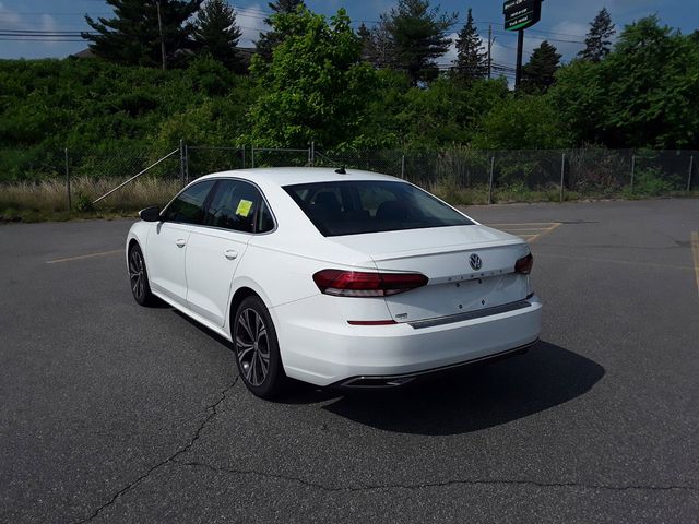 2021 Volkswagen Passat 2.0T SE