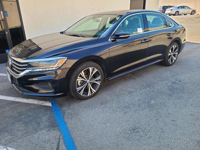 2021 Volkswagen Passat 2.0T SE