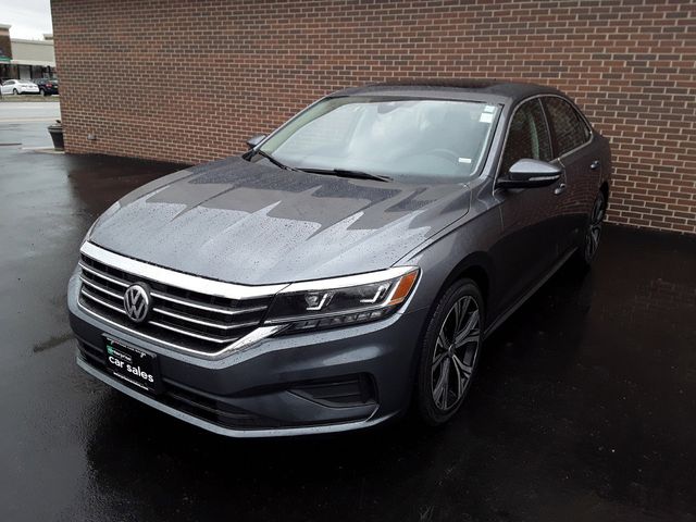 2021 Volkswagen Passat 2.0T SE