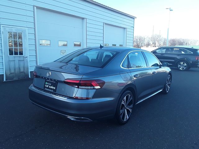 2021 Volkswagen Passat 2.0T SE