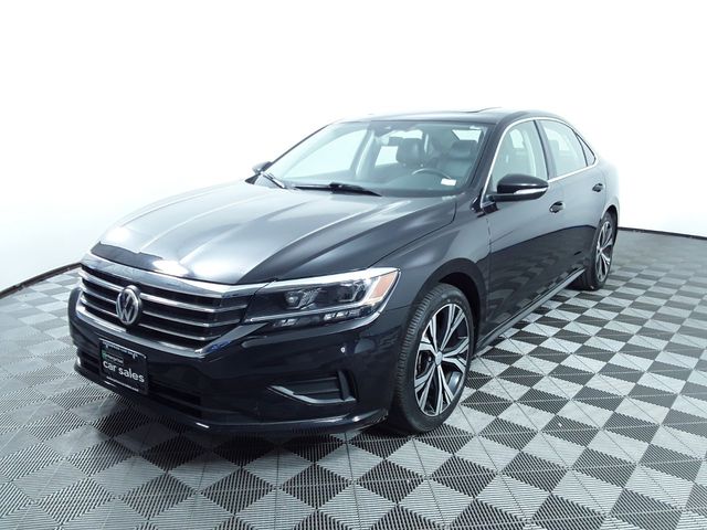 2021 Volkswagen Passat 2.0T SE