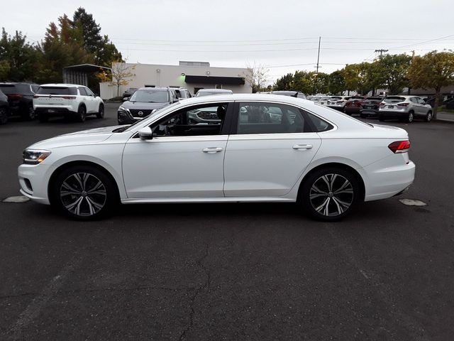 2021 Volkswagen Passat 2.0T SE