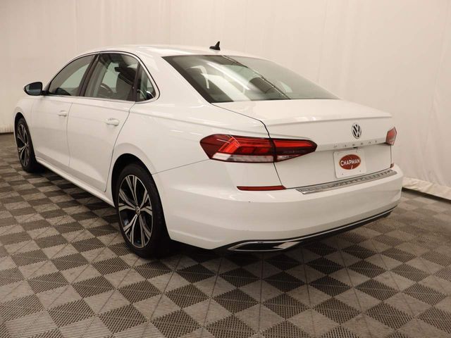 2021 Volkswagen Passat 2.0T SE