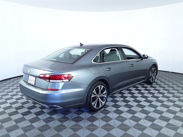 2021 Volkswagen Passat 2.0T SE