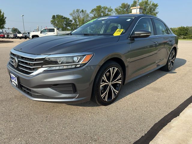 2021 Volkswagen Passat 2.0T SE