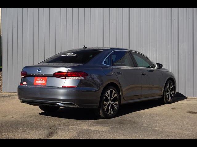 2021 Volkswagen Passat 2.0T SE