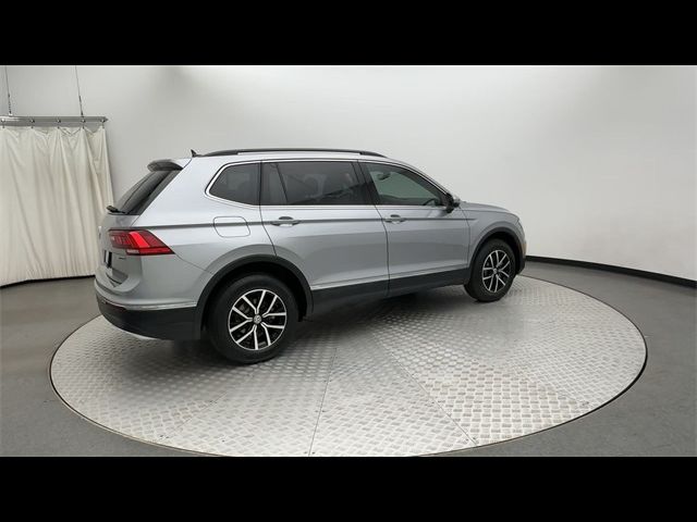 2021 Volkswagen Tiguan SE R-Line Black