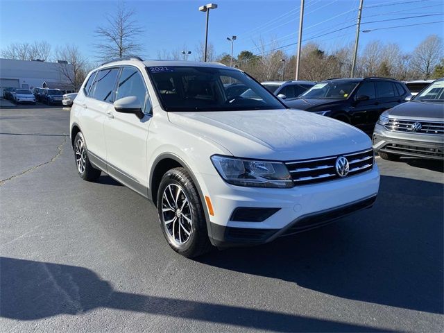 2021 Volkswagen Tiguan SE