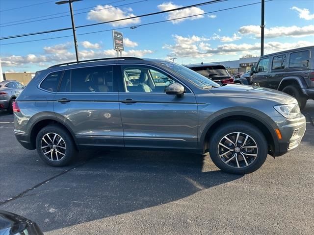 2021 Volkswagen Tiguan SE