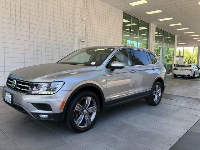 2021 Volkswagen Tiguan SE R-Line Black