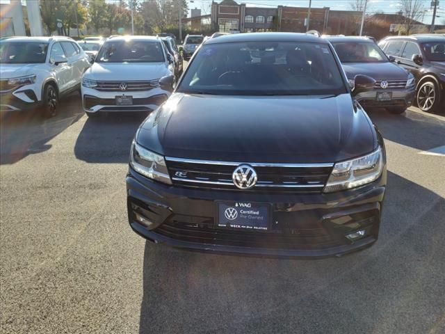 2021 Volkswagen Tiguan SE R-Line Black