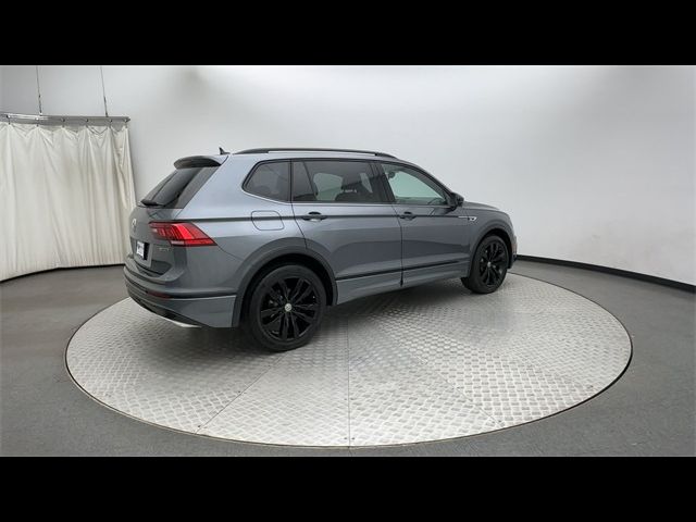 2021 Volkswagen Tiguan SE R-Line Black