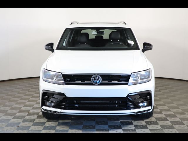 2021 Volkswagen Tiguan SE R-Line Black