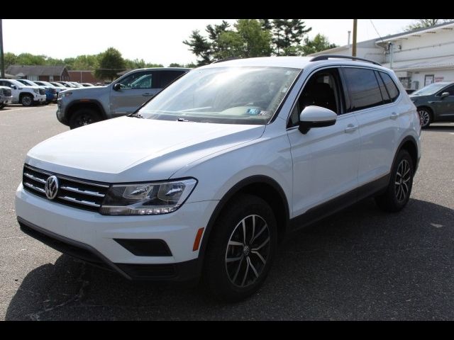 2021 Volkswagen Tiguan SE R-Line Black