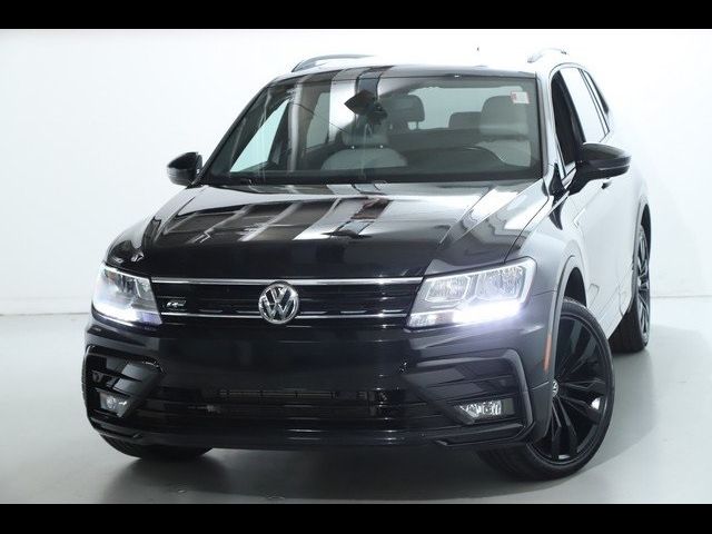 2021 Volkswagen Tiguan SE R-Line Black