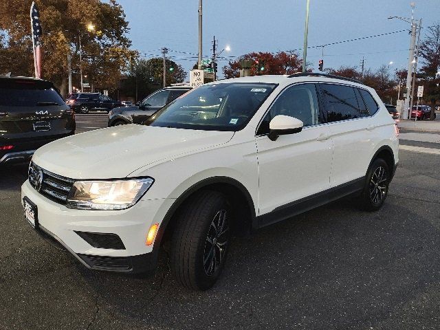 2021 Volkswagen Tiguan SE R-Line Black