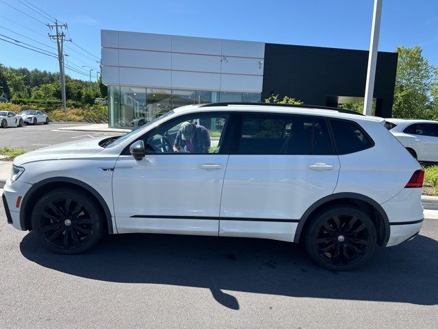 2021 Volkswagen Tiguan SE R-Line Black