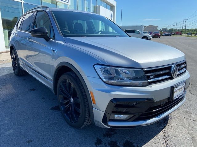 2021 Volkswagen Tiguan SE R-Line Black