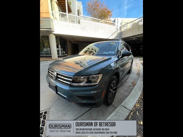 2021 Volkswagen Tiguan SE R-Line Black