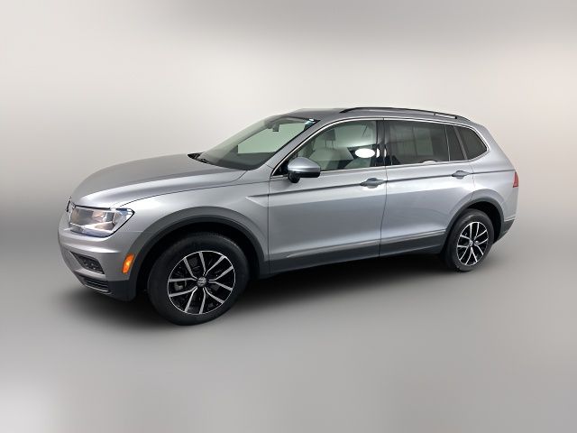 2021 Volkswagen Tiguan SE R-Line Black