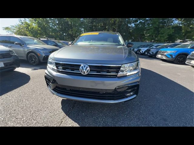 2021 Volkswagen Tiguan SE R-Line Black