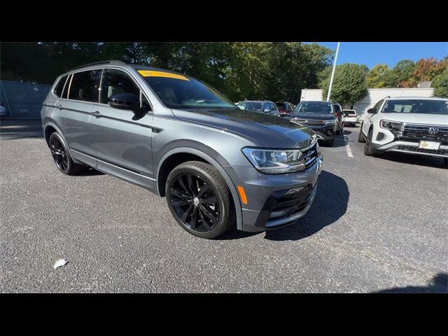 2021 Volkswagen Tiguan SE R-Line Black