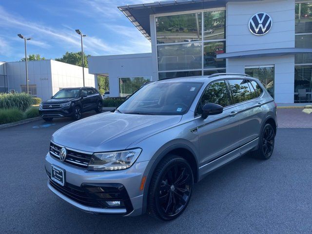 2021 Volkswagen Tiguan SE R-Line Black